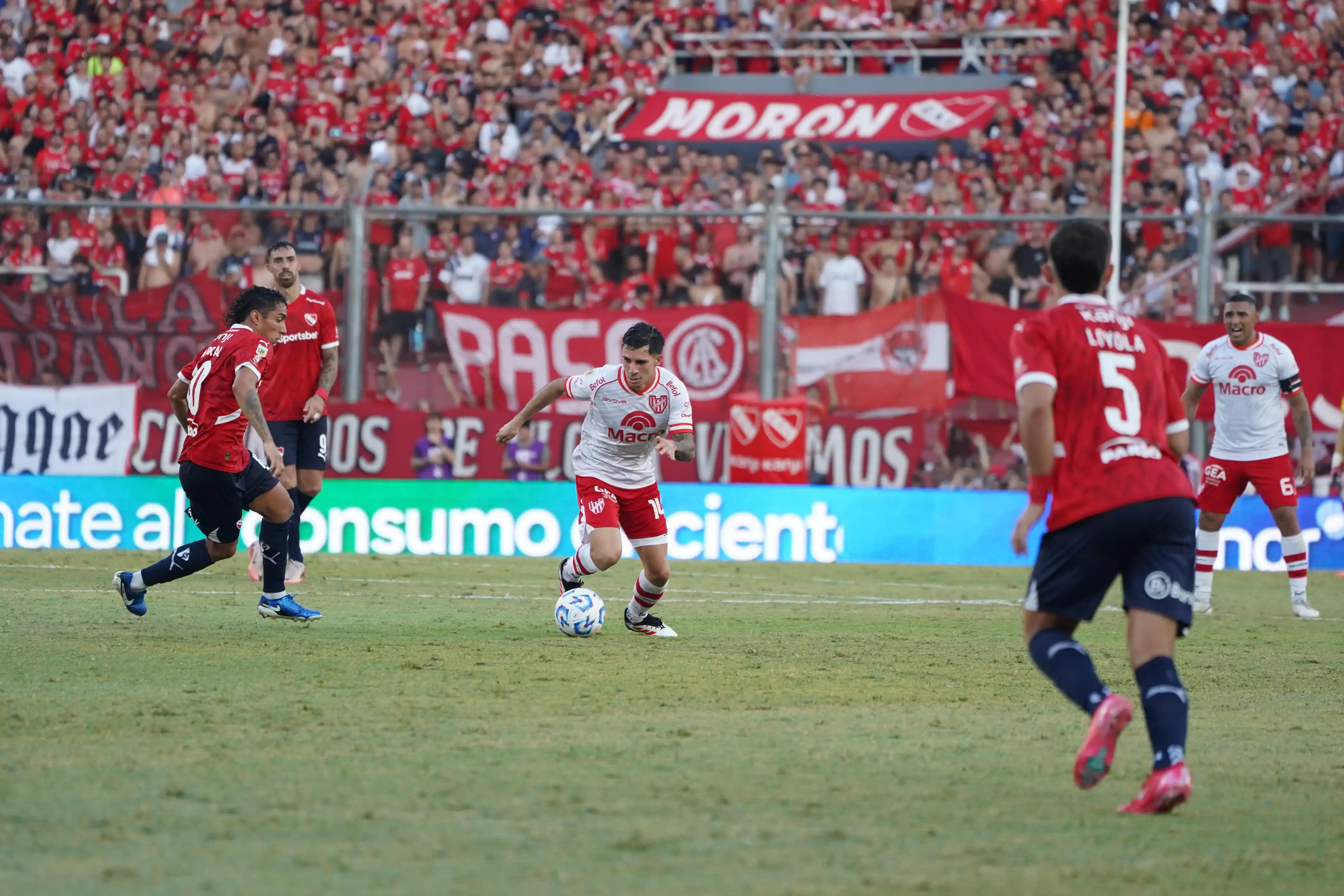 Image from Instituto ACC: 20' ST | Apertura @LigaAFA ⚽️ Independiente 1️⃣ - 0⃣ <a class="text-b...
