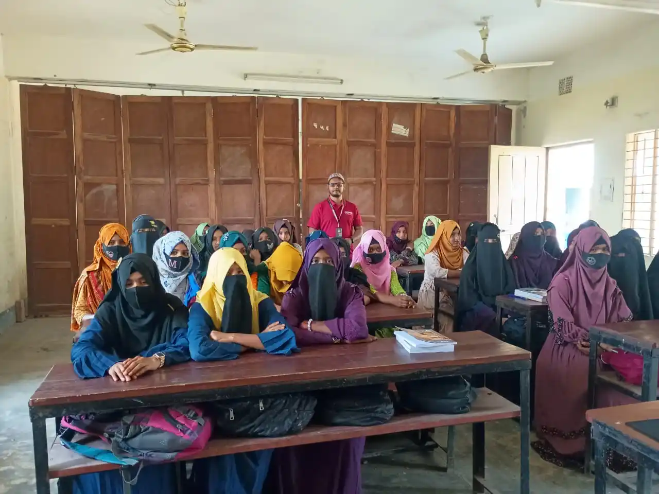 Image from INTERNATIONAL YOUTH CHANGE MAKER: উমান্দ গার্লস হাইস্কুলে "লাইফ স্কিলস ফর ইয়ুথ" সেশন আজ উমান্দ গার্লস ...