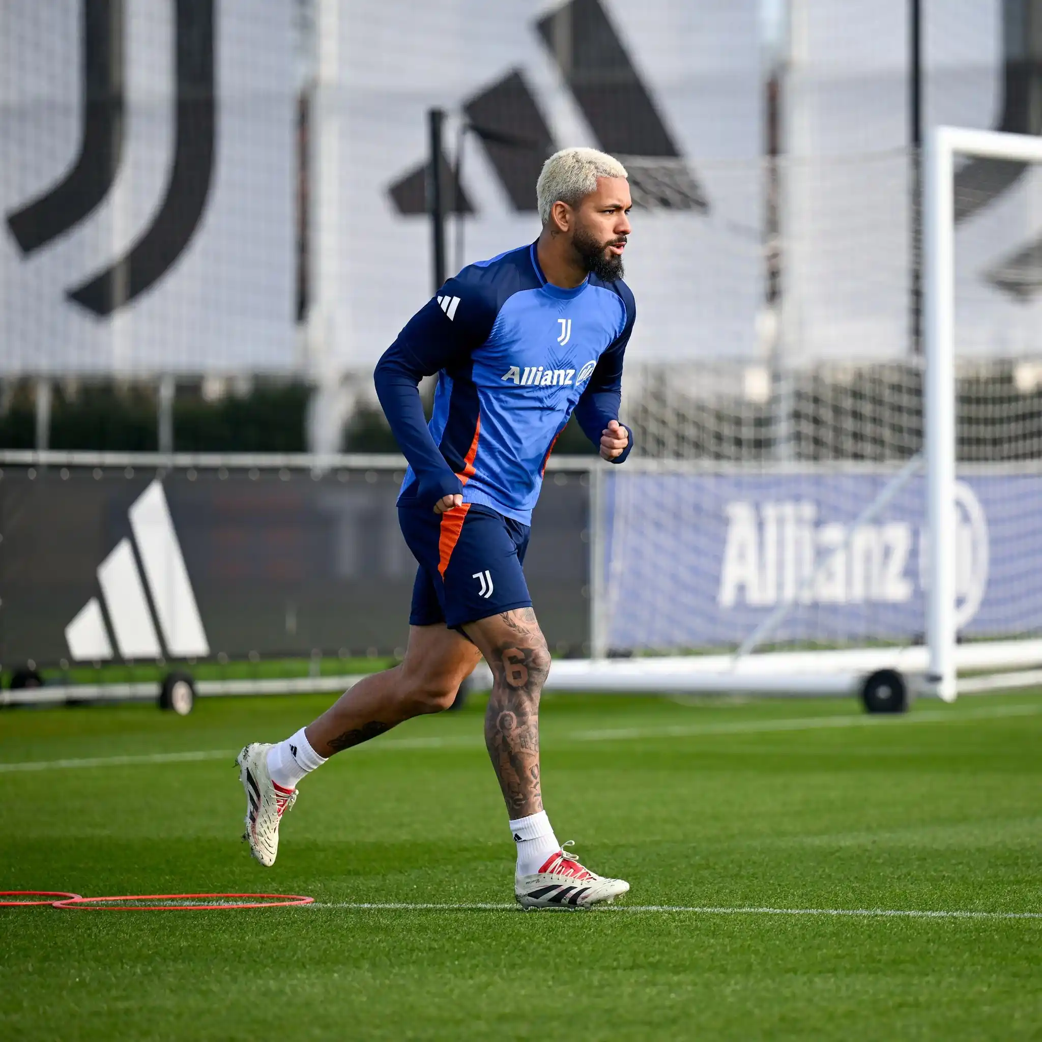 Image from Juventus: 🇮🇹 Bollettino medico | Douglas Luiz 👉 juve.it/Bollettino-DouglasLui...