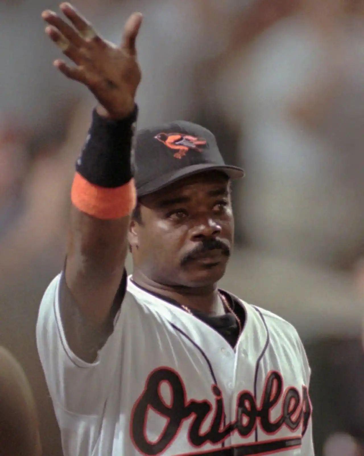 Image from MLB: DYK: Eddie Murray is the only switch-hitter with both 3,000 hits and 5...