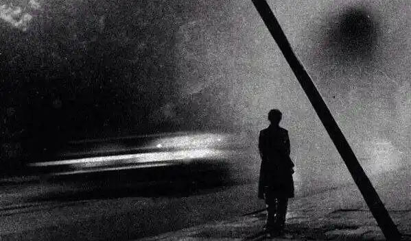 مُذكرات مجهول                                          	     	 حزين تعيس pov كتابات كلمات وحده قصائد post