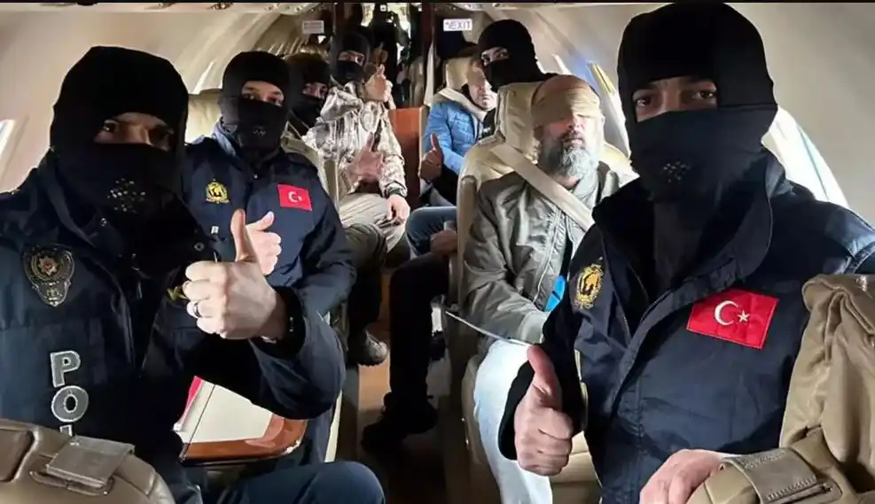 Image from Mynet: 🔴 İçişleri Bakanı Ali Yerlikaya kırmızı bültenle aranan Daltonlar org...