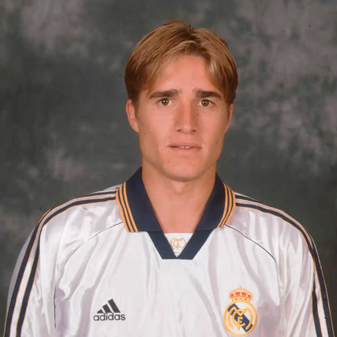 Image from Real Madrid C.F.: Comunicado Oficial: fallecimiento de Javier Dorado. 🔗 bit.ly/JavierD...