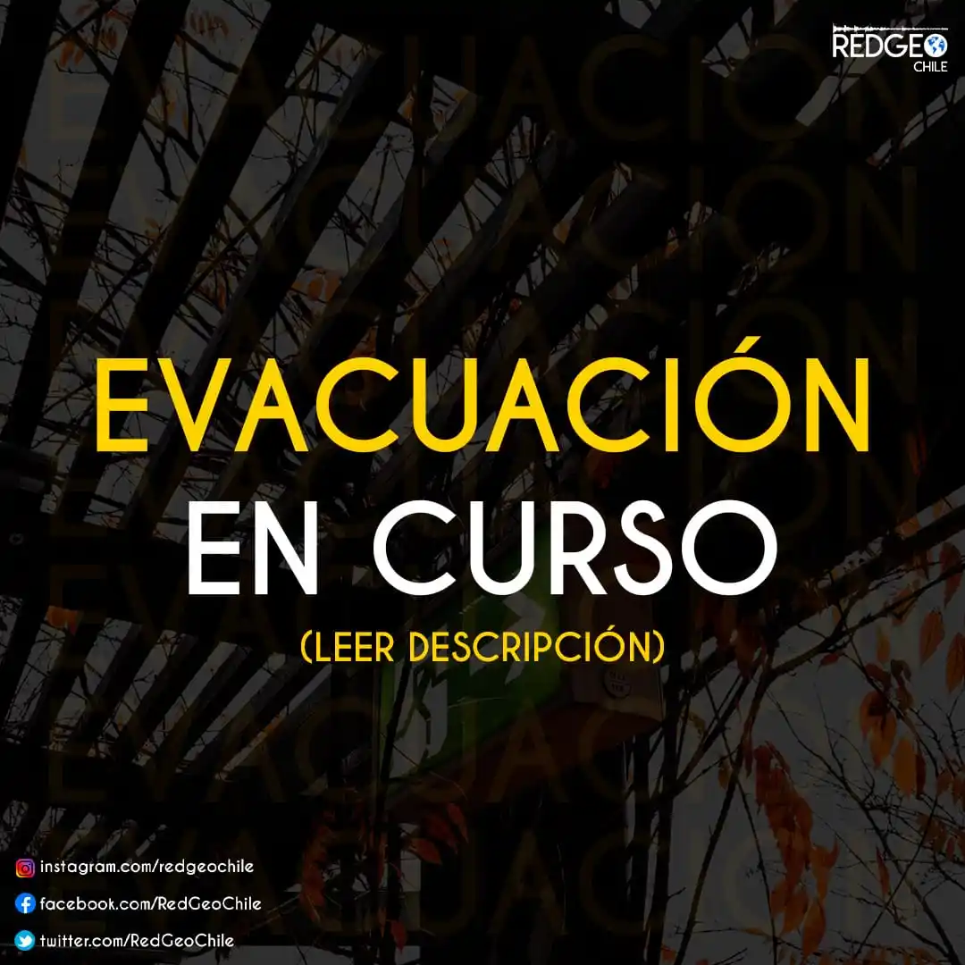 Image from Red Geocientífica de Chile: AHORA ⚠️ | Por incendio forestal 🔥, se solicita evacuar el sector Pob...