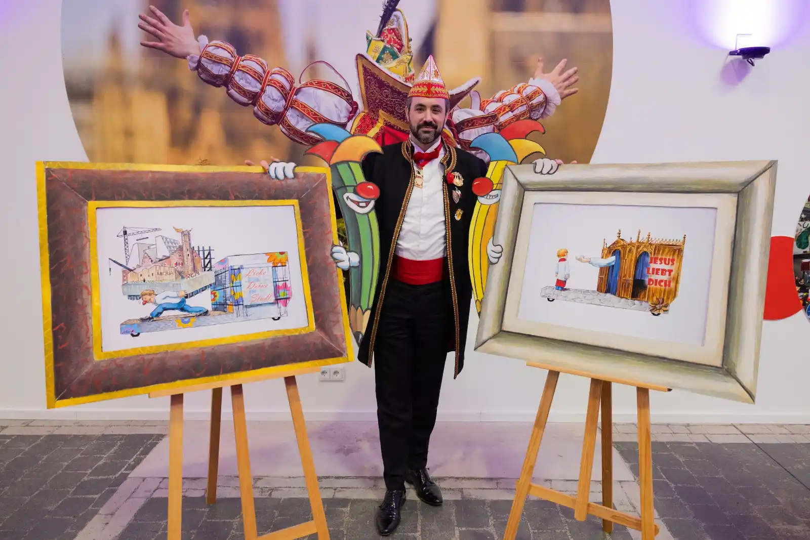 Image from Rheinische Post: Hallo zusammen! Trotz heftiger Kritik von der Kirche und Politikern hä...