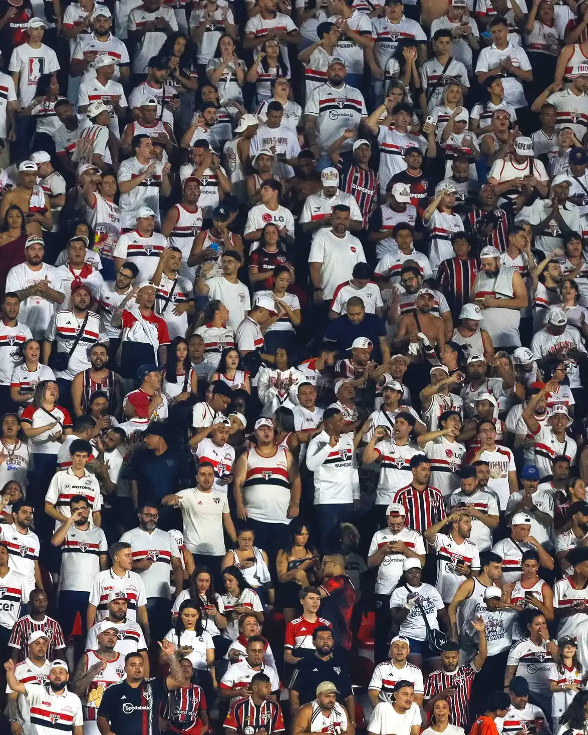 Image from São Paulo FC | OFICIAL: 🔥 Segunda-feira é no MorumBIS! Tem Tricolor nas quartas de final do ...