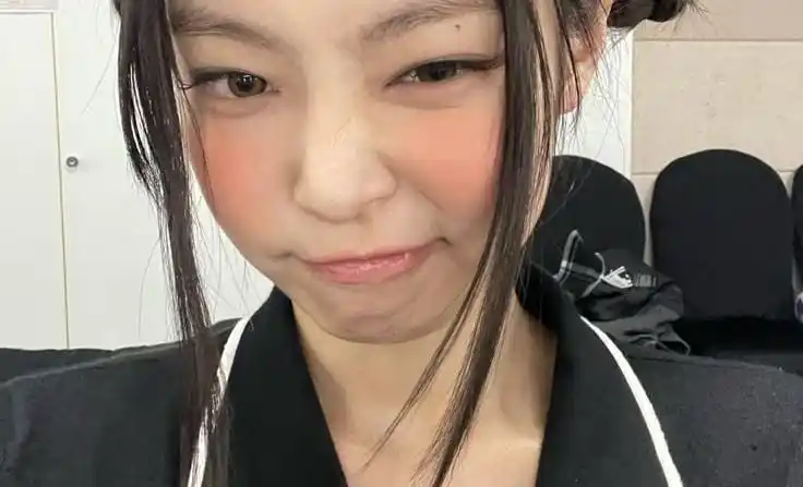 𝗚𝗹𝗼𝘄 𝗨𝗽 | STICKERS ꒰ 🏐  GLOW UP BTS KPOP post