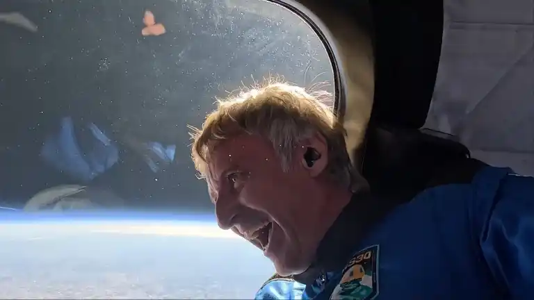 Image from CADENA COPE: 🚀 Los detalles del viaje espacial de Jesús Calleja: la altura qué alc...