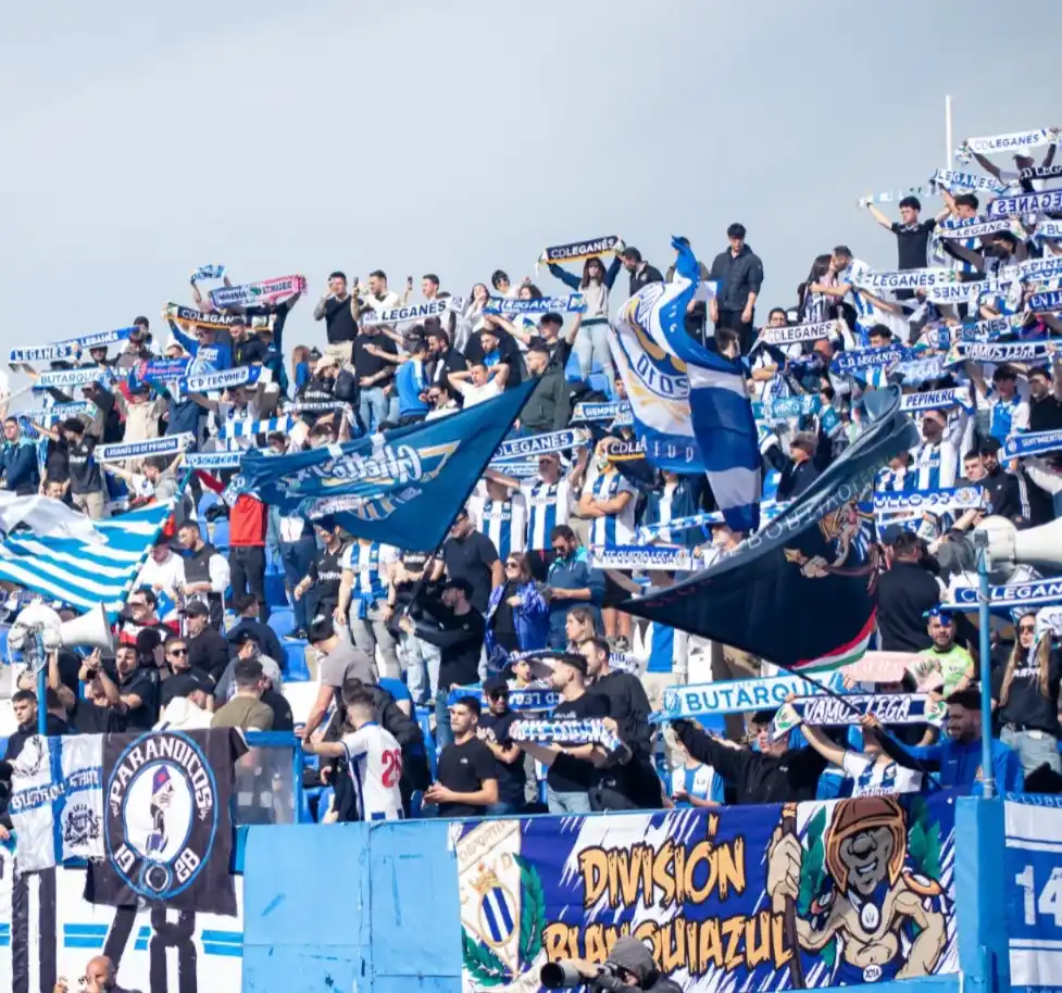 Image from CD Leganés: 🤍💙 ¡Trae a tus acompañantes al <a class="text-blue-500 hover:underli...