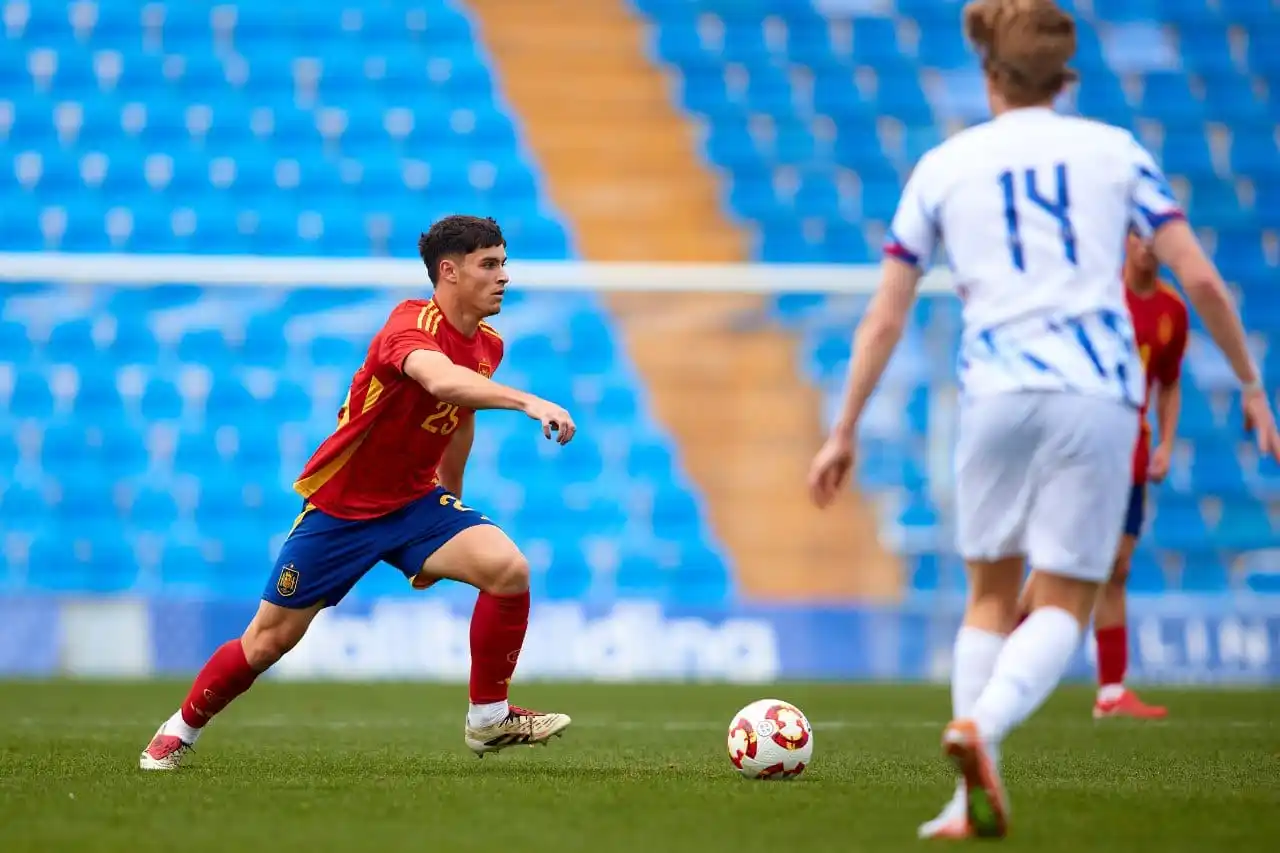 Image from CD Tenerife: ⚪️🔵 <a class="text-blue-500 hover:underline cursor-pointer" href="/ha...