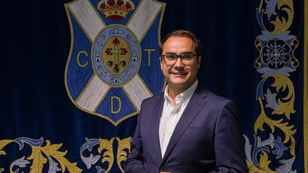 Image from CD Tenerife: โช๏ธ๐ต ๐๐จ๐ฌ๐ฬ ๐๐๐ง๐ข๐๐ฅ ๐๐ขฬ๐๐ณ ๐๐ซ๐ฆ๐๐ฌ, vigรฉsimo tercer pres...