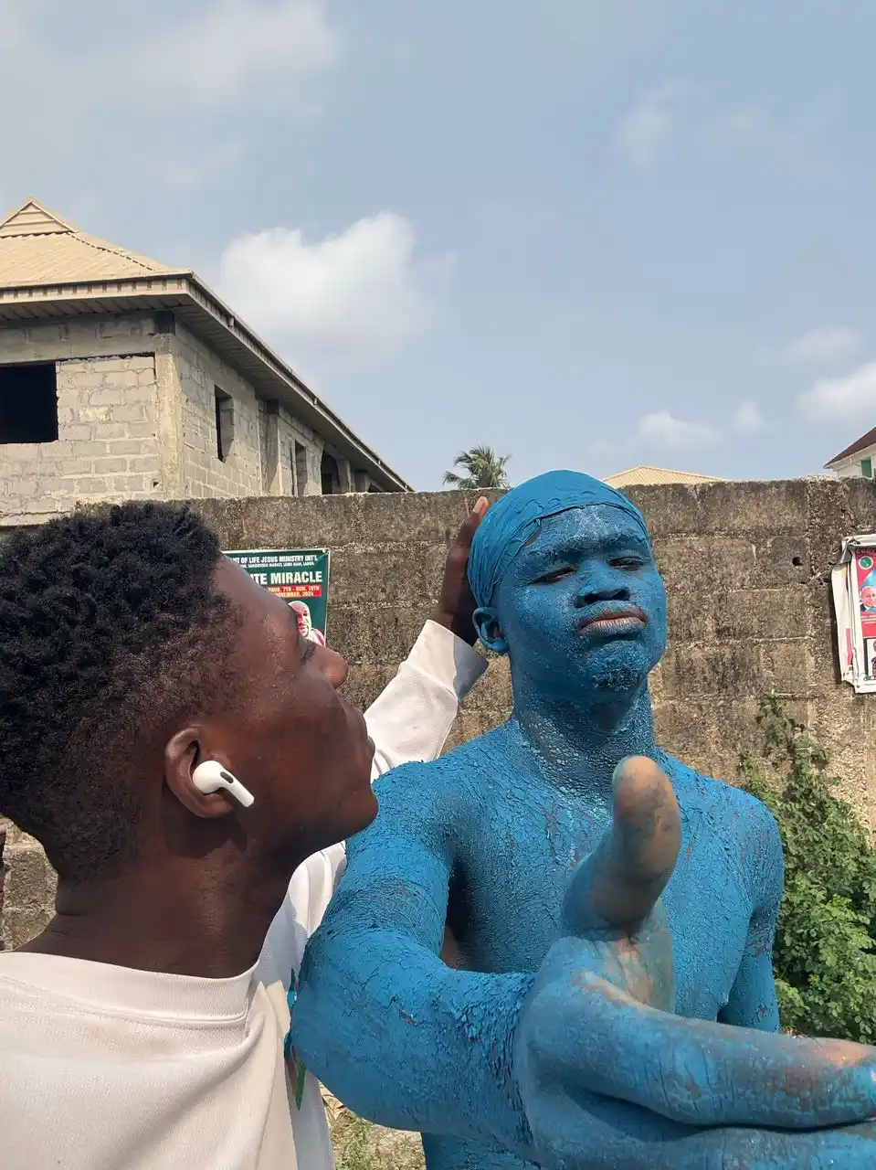 Excellence Akimzy post