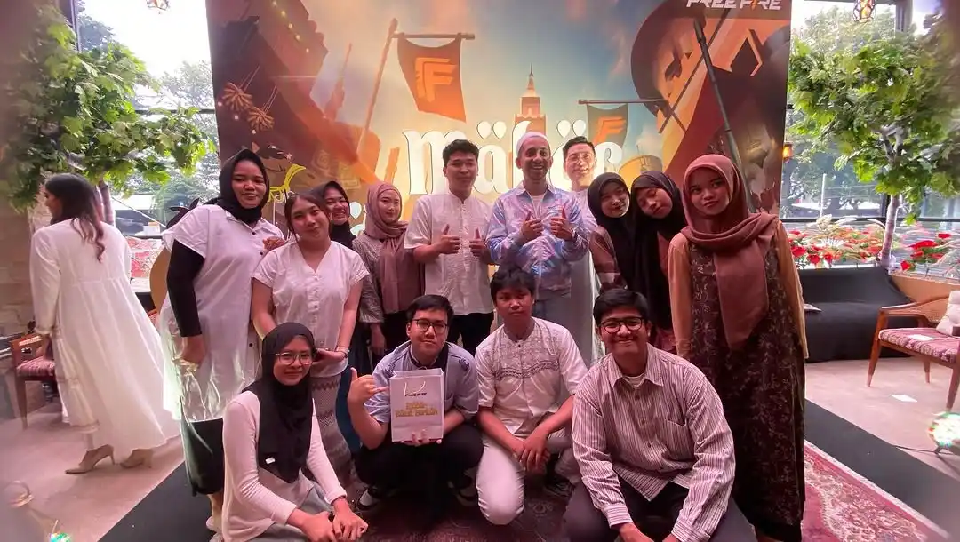 Image from Free Fire Community ID Official: *FREE FIRE COMMUNITY NEWS :* Ada Kelly belanja di Pasar, Letsgoo Booy...