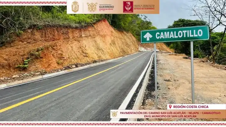 Image from Gobierno del Estado de Guerrero: En el municipio de San Luis Acatlán, con una inversión de 6 millones d...