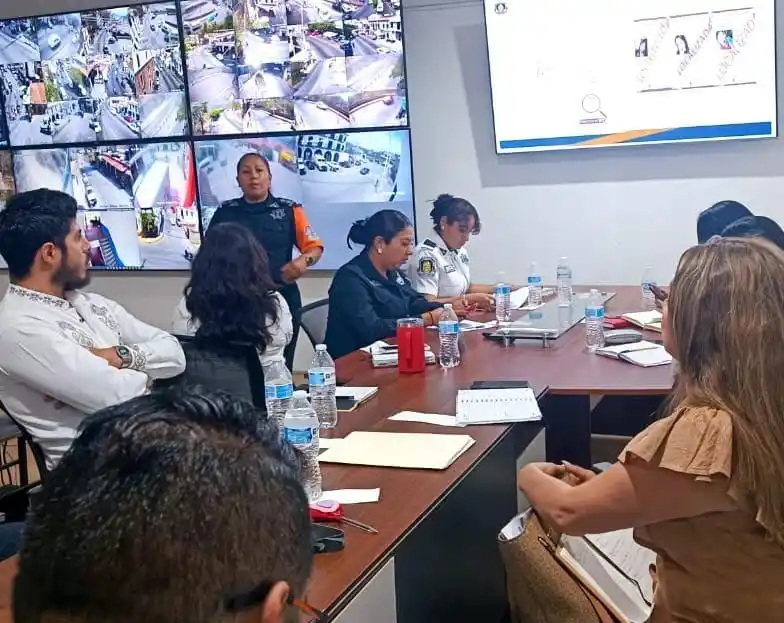 Image from Gobierno del Estado de Guerrero: Asesora la SSP Guerrero al gobierno de Taxco para conforma su Policía ...