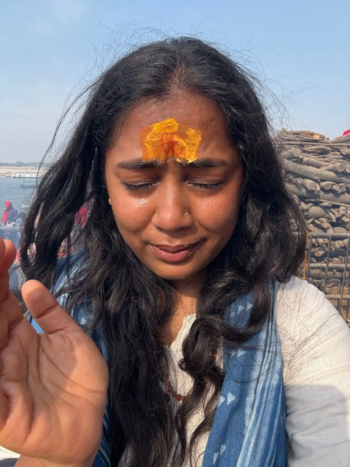Image from Keerthika Govindhasamy : Me at Manikarnika Ghat😭❤️...