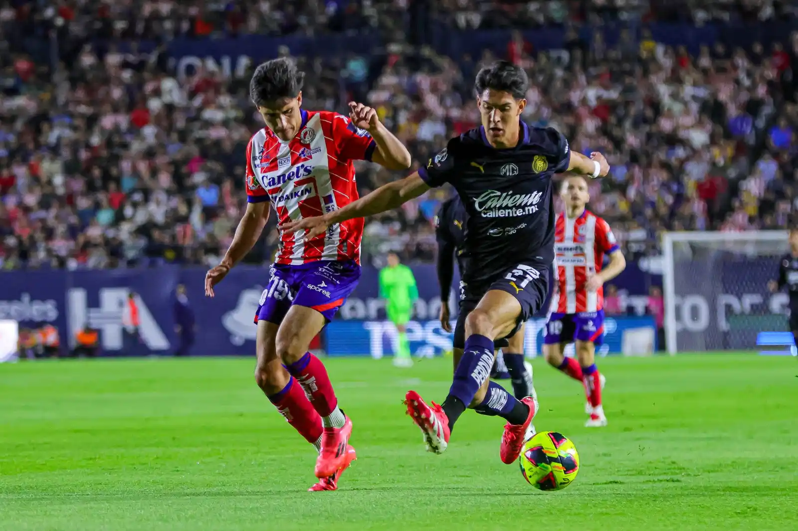 Image from Liga BBVA MX: Se acaba la primera parte en el Alfonso Lastras. Atlético de San Lui...