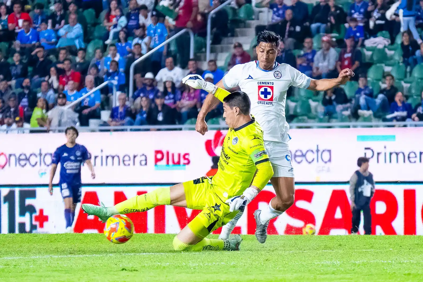 Image from Liga BBVA MX: ⏱️Comienza el compleneto en el Puerto. Mazatlán 0-0 Cruz Azul ⚓🆚🚂 ...