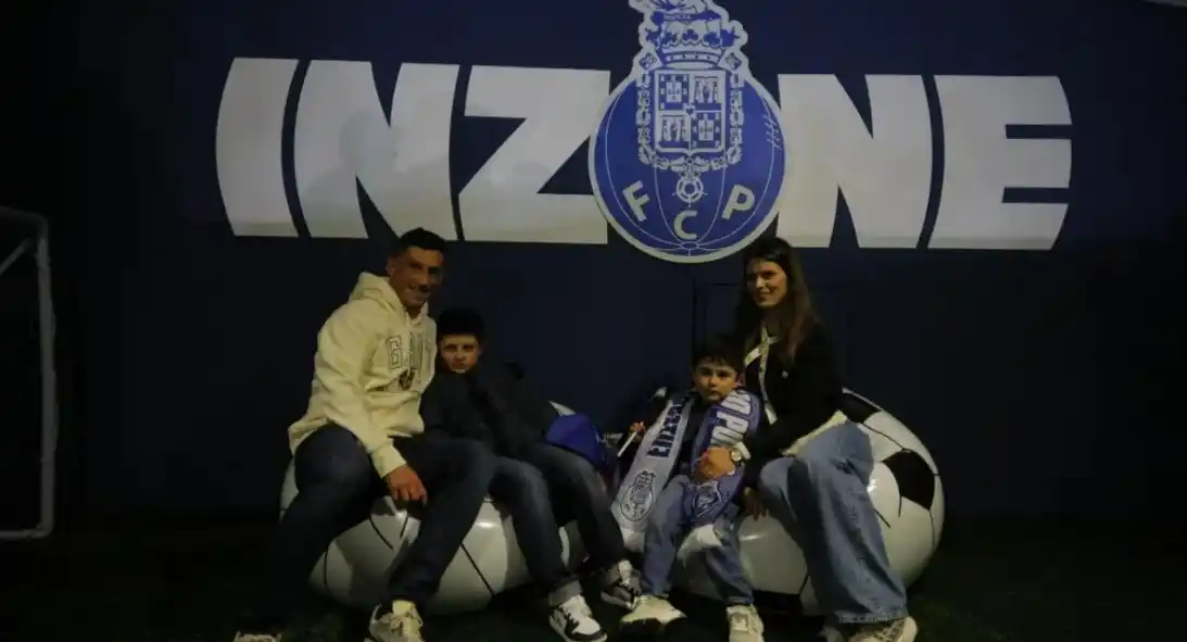Image from Maisfutebol: «Pela primeira vez vim ao Dragão em família»: FC Porto no jogo mais in...