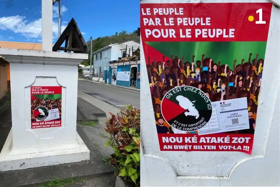 Image from Martinique La 1ère: Des affiches reprenant les slogans du RPPRAC apparaissent dans certain...