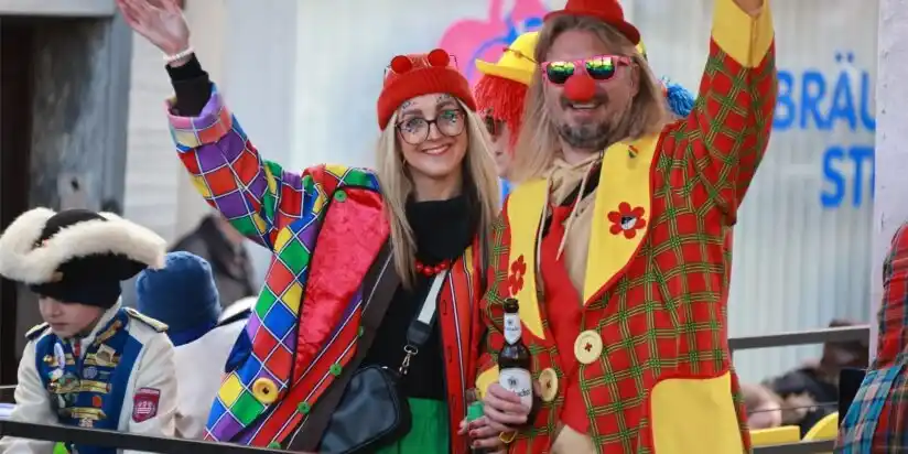 Image from Münsterland Zeitung: 🥳🤡🦸‍♂️🧛‍♀️ *Karneval in Ahaus und Umgebung: Das sind die Karnevals...