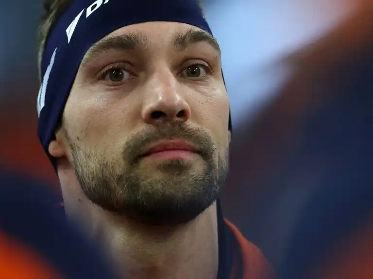 Image from NOS Sport: ๐ช๐ ๐ถ๐ป ๐๐ฎ๐บ๐ฎ๐ฟ ๐ผ๐ป๐๐ฒ๐ธ๐ฒ๐ฟ ๐๐ผ๐ผ๐ฟ ๐ก๐๐ถ๐ Kjeld Nuis wee...