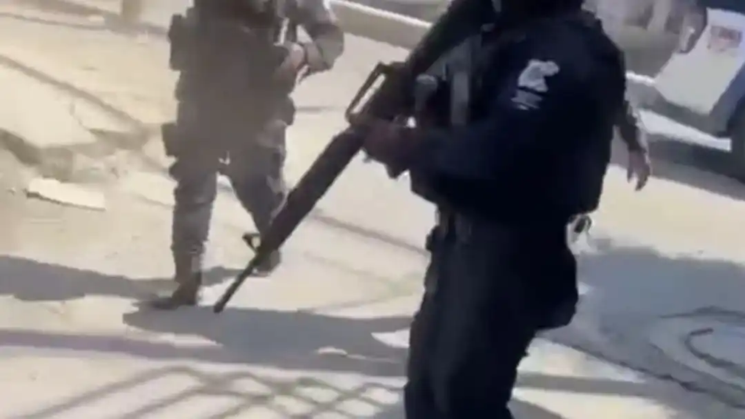 Image from Periódico AM  📰 Última Hora : *Denuncian abuso policiaco por parte de las FSPE's en Villagrán; 'actu...