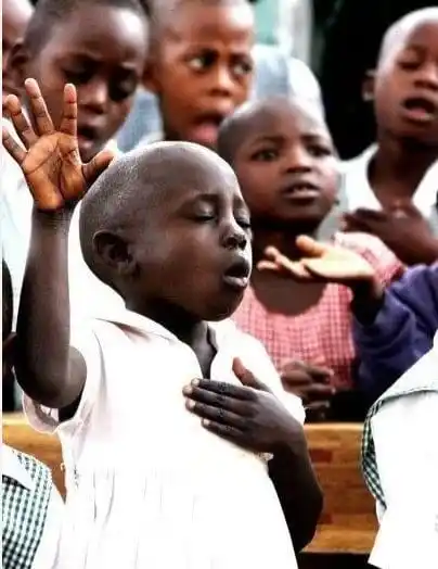 Image from Radio Maria Tanzania: SALA YA KUOMBEA MAKOSA YA KILA SIKU Kwa jina la Baba na la Mwana na ...