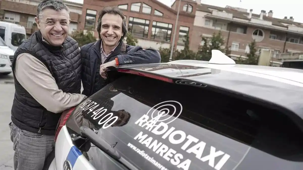 Image from Regió7: 🚖 *Els taxistes de Manresa, separats en dues entitats des del 2012, e...