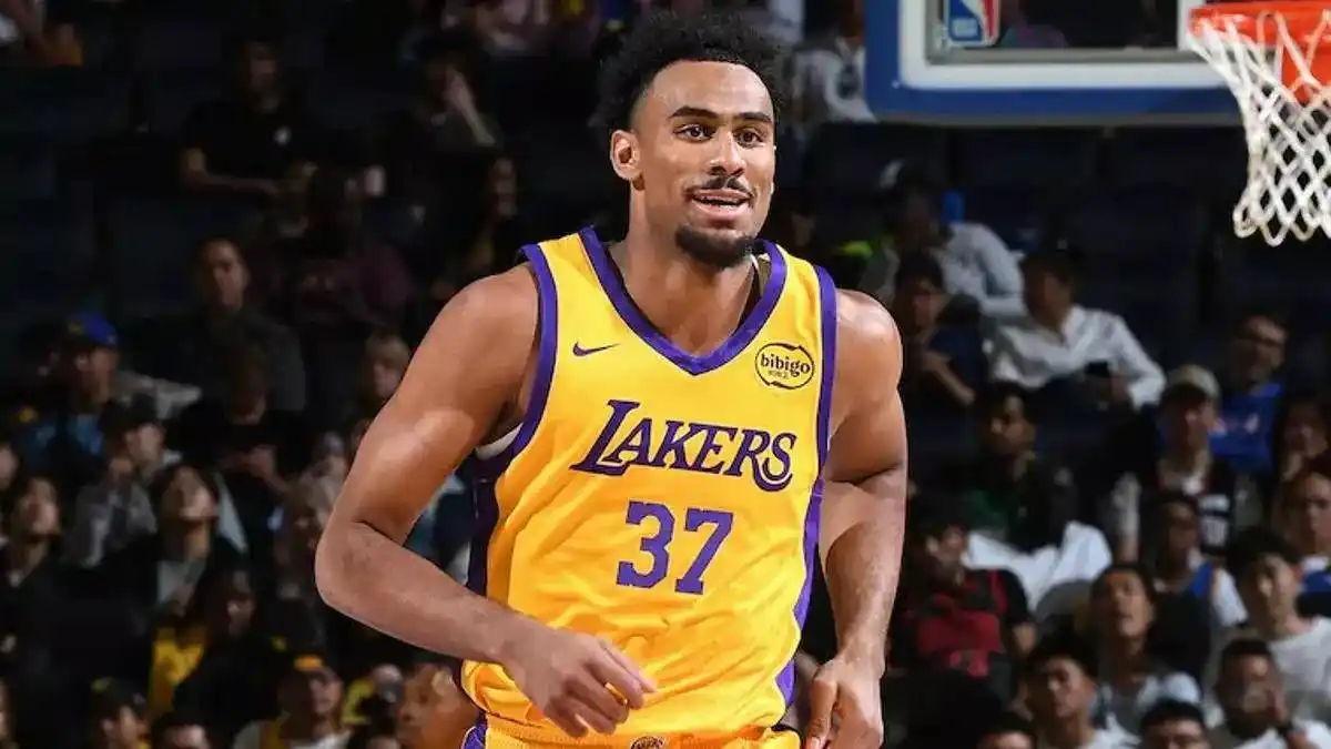 Image from Regió7: *El Baxi Manresa s'interessa per Armel Traoré, jugador de l'NBA.* El p...