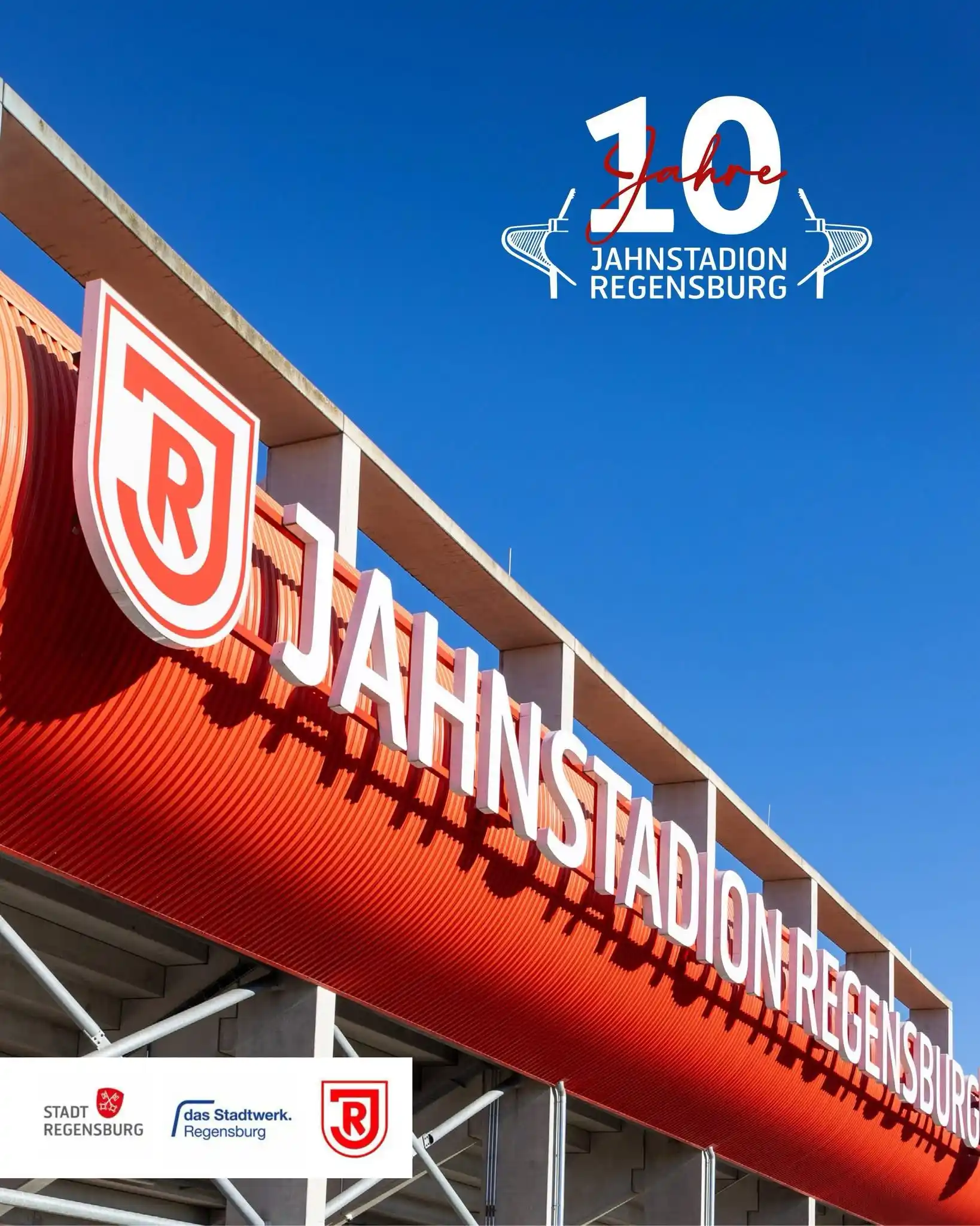 Image from SSV Jahn Regensburg: ๐ฆ๐๐ฎ๐ฑ๐ถ๐ผ๐ป๐ท๐๐ฏ๐ถ๐นรค๐๐บ: ๐๐ฎ๐ ๐๐ฎ๐ต๐ป๐๐๐ฎ๐ฑ๐ถ๐ผ๐ป ๐ฅ๐ฒ๐ด๐ฒ๏ฟฝ...