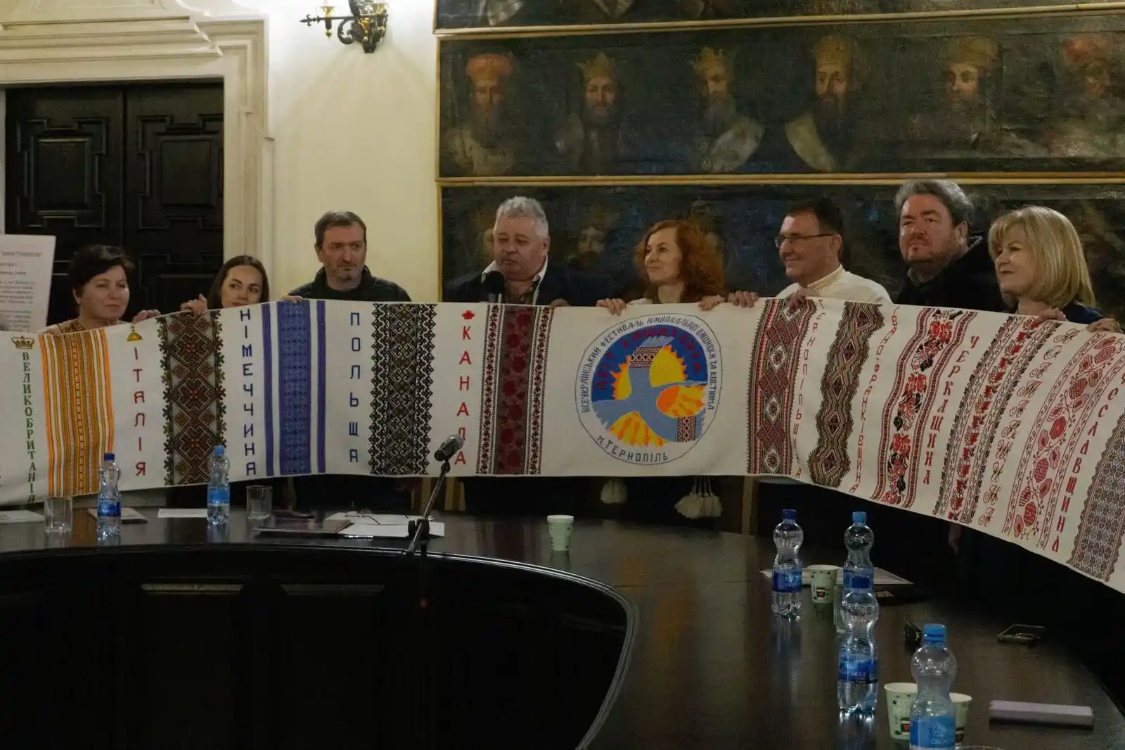 Image from Тернопільська ОВА🇺🇦: 🔹Сьогодні у стінах Збаразького замку відбувся Міжрегіональний круглий...