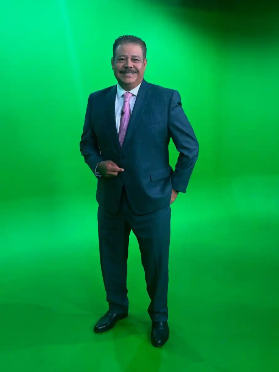 Image from TV Azteca Quintana Roo: ¡Estamos totalmente EN VIVO!🔵 📺✨ <a class="text-blue-500 hover:under...