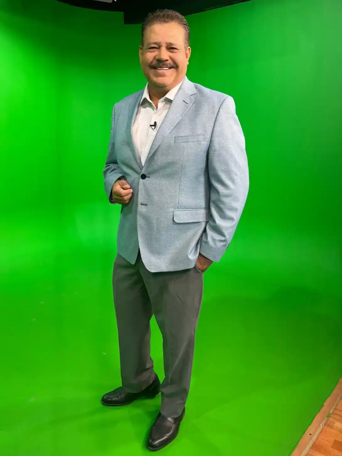Image from TV Azteca Quintana Roo: ¡Estamos totalmente EN VIVO!🔵 📺✨ <a class="text-blue-500 hover:under...