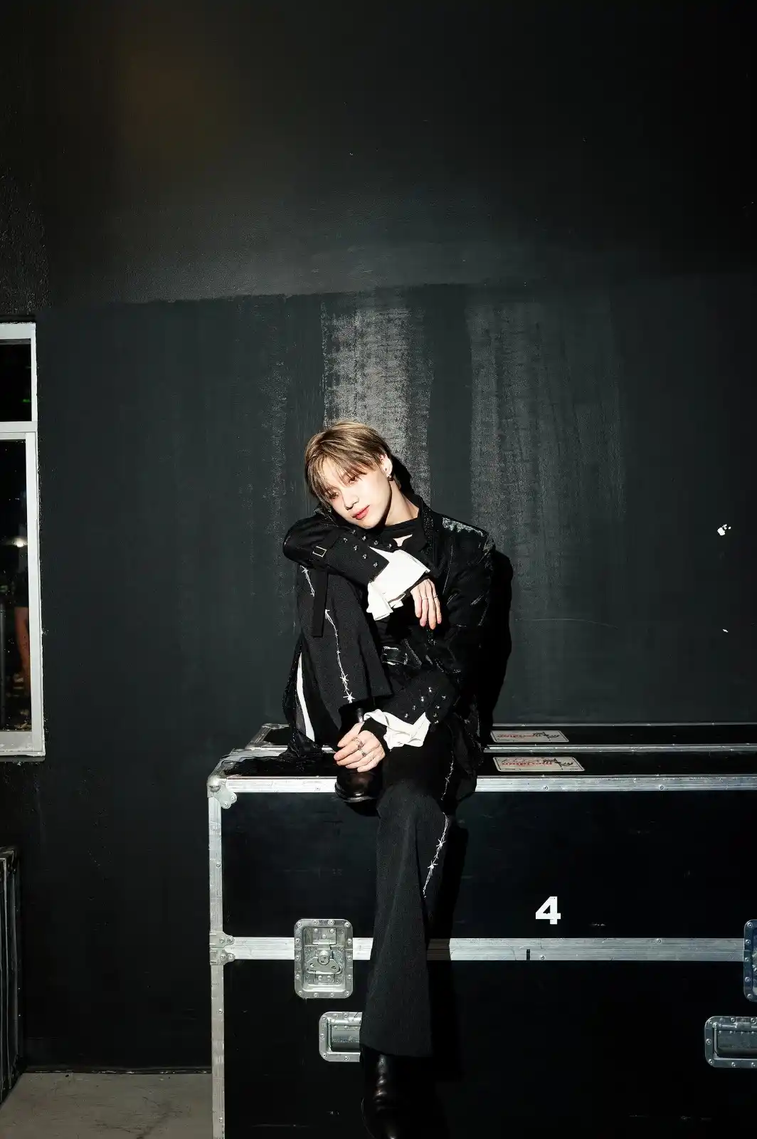 Image from Vogue México y Latinoamérica : *Taemin* es una persona cuya vida ha transcurrido bajo los reflectores...