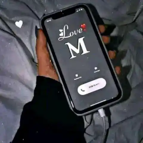 Image from آموزش آرایش و فیشن😍: > *حرف اول نامت چیست با ایموجی نشان بتین ادیت بعدی جوࢪ ڪنم* *Ꭺ🙂* ...