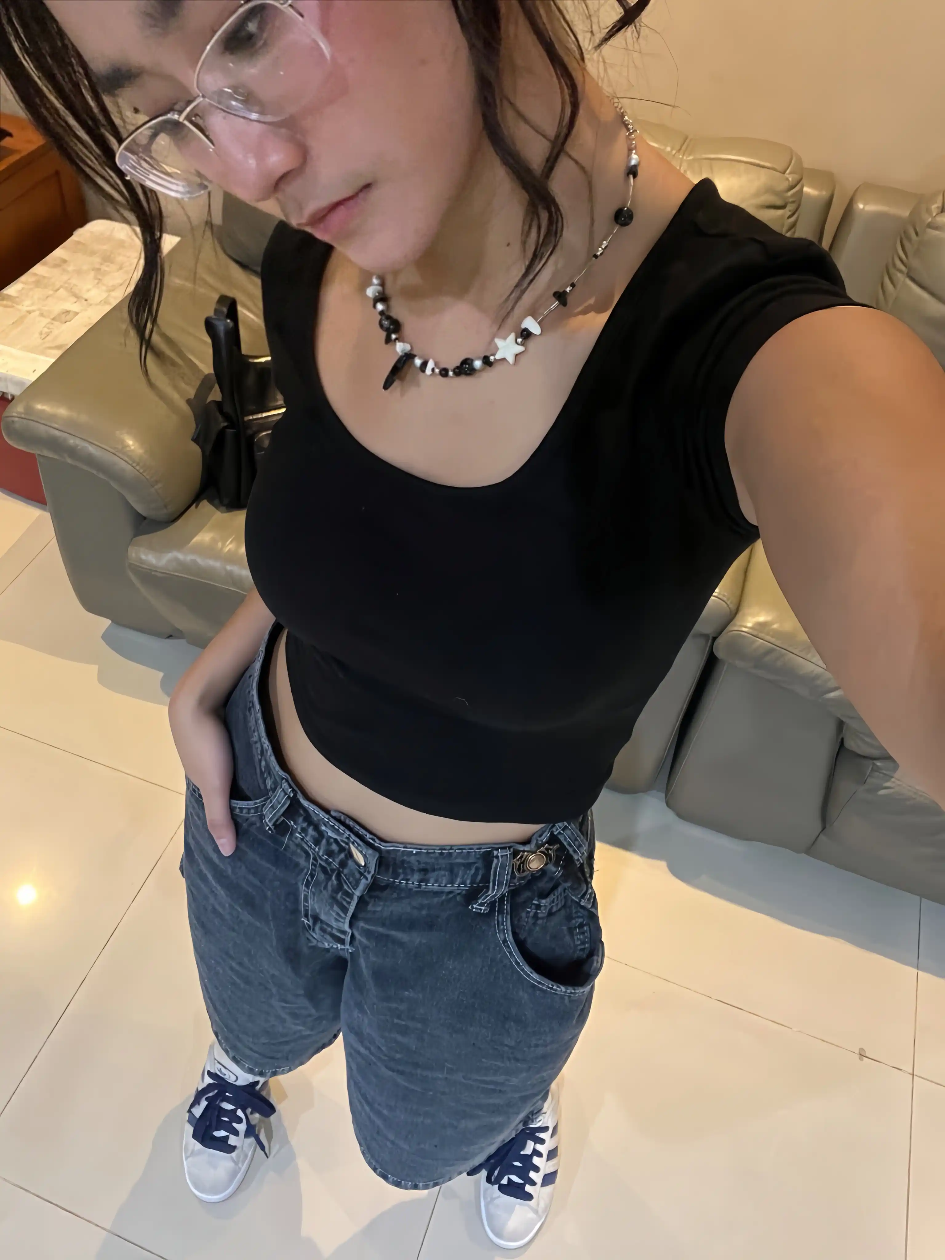 Image from Sindiran Gen Z 🎧: skena abiez...