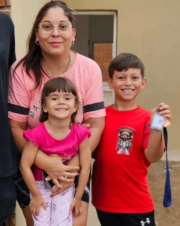 Image from Gobierno de Catamarca: *Valle Chico: Cada vez son más las familias que acceden a su casa prop...