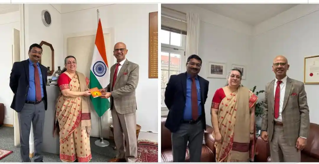 Image from Indian Postal Khabar (DOP): Amb Kumar happy to receive at India in Switzerland & Liechtenstein 🇮...