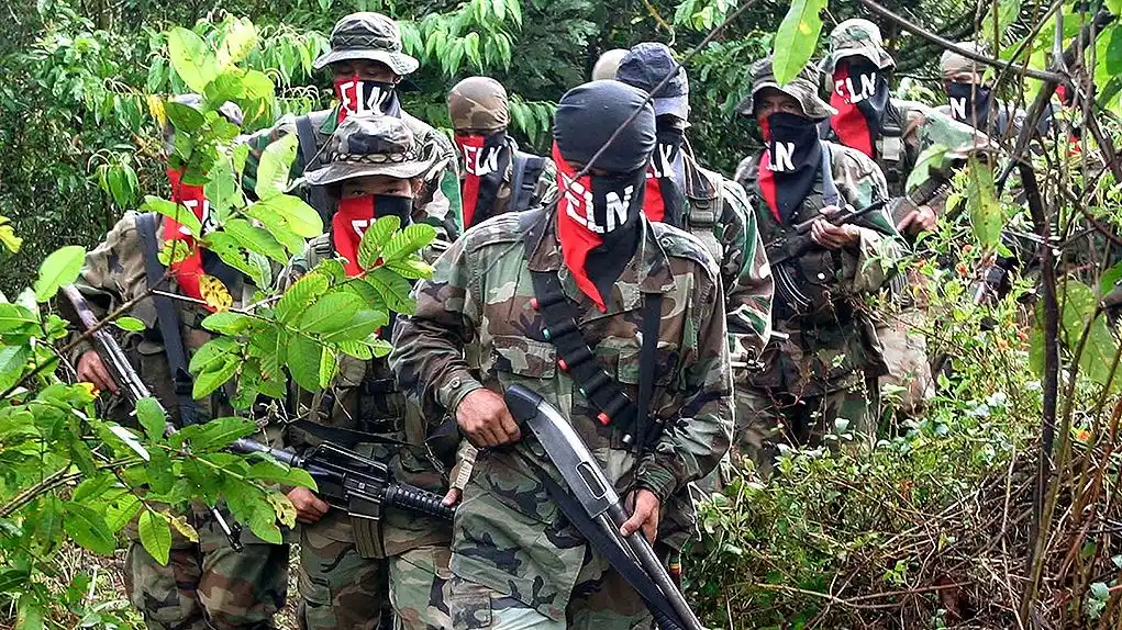 Image from Junior Rangel - Noticias: 🇨🇴🇻🇪 | *El ELN y las FARC se enfrentan en la frontera con Venezuel...