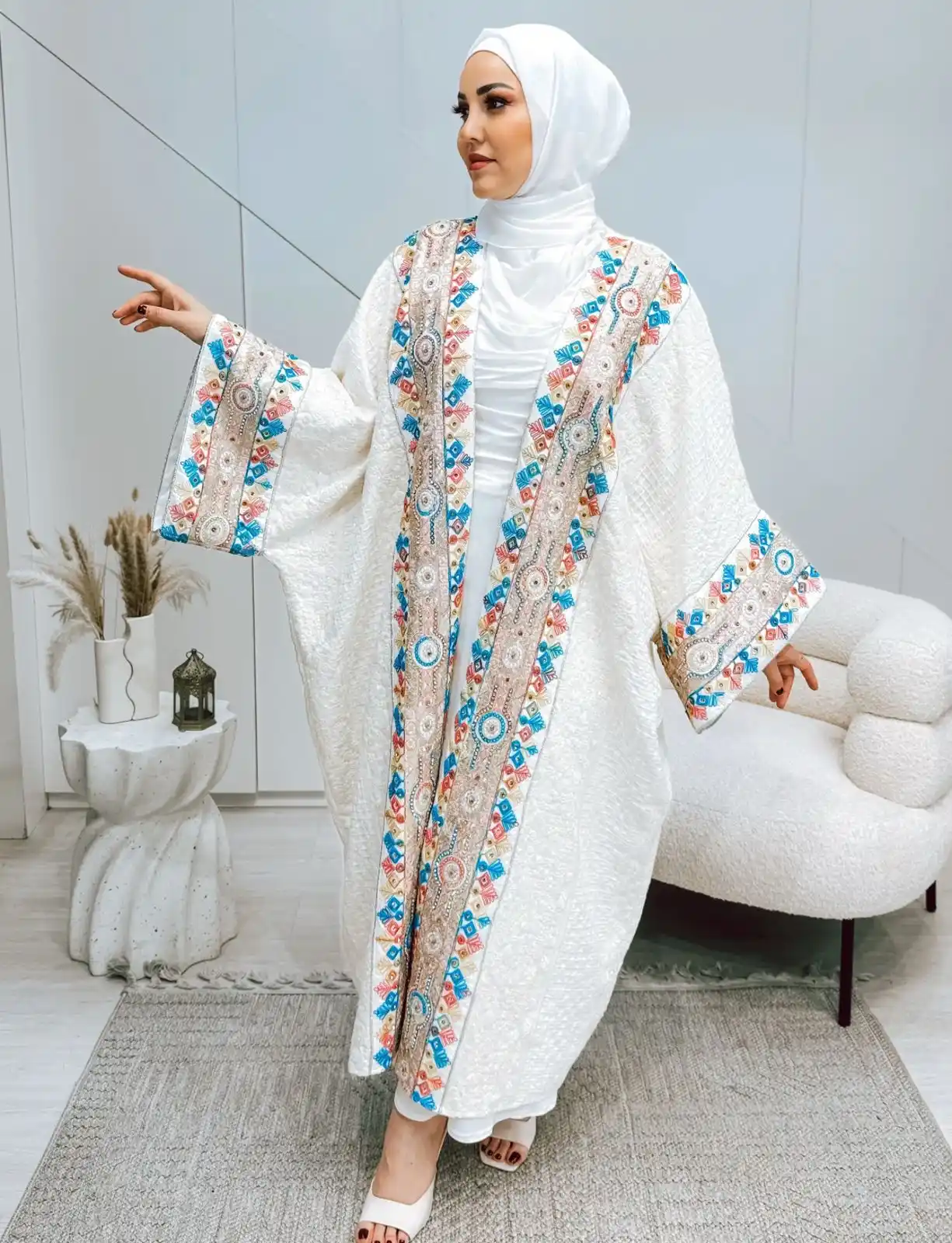 Image from Marvella New Collection : عباية مميزة بتطريزها بالوان مختلفة وراقية ولا احلى من هيك🩷🩵💛 FREE ...