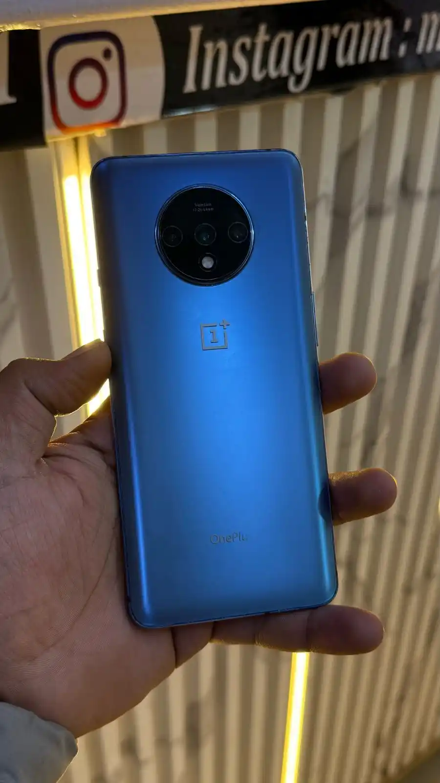 Mask-Man Iphones  post