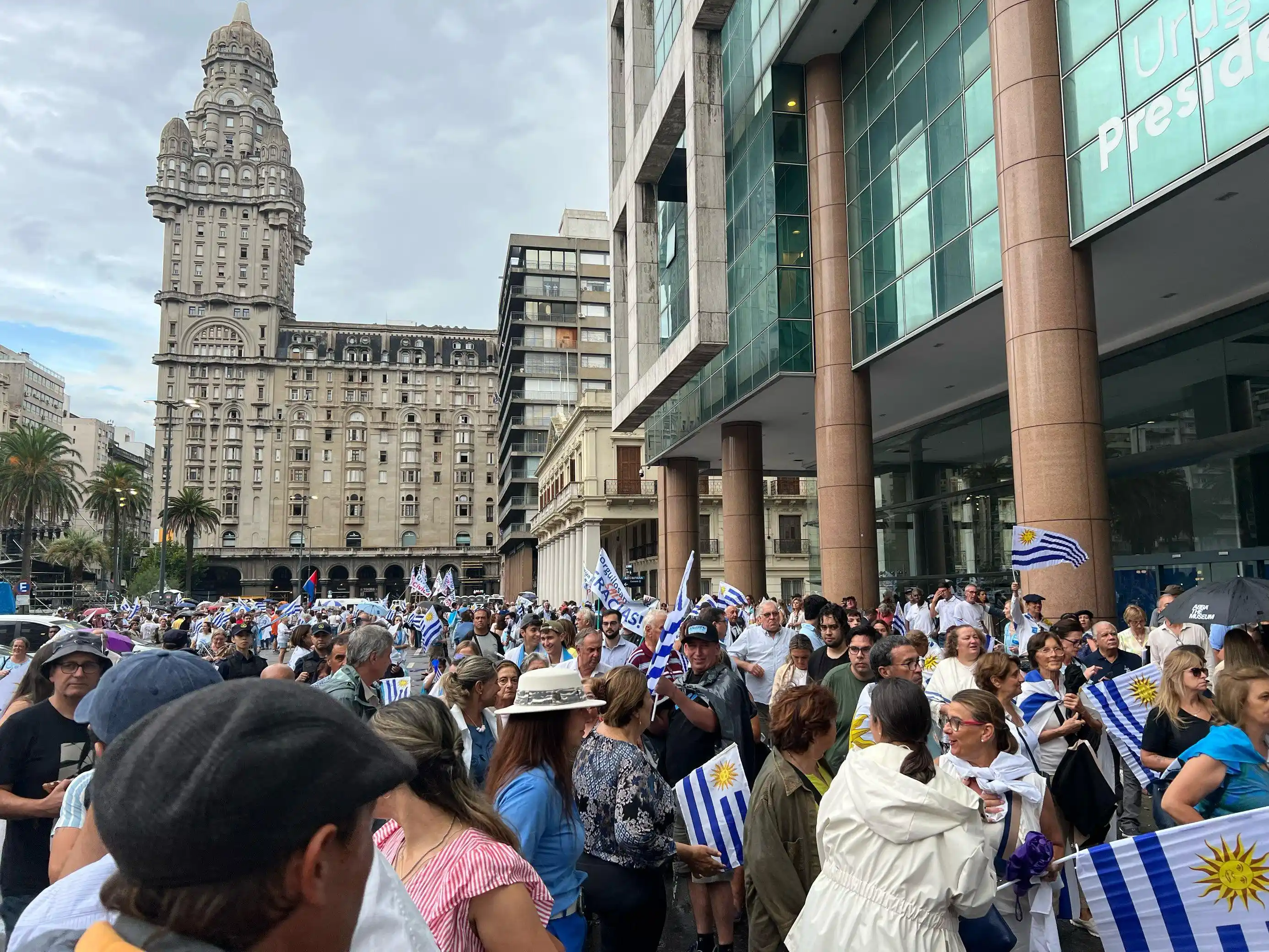 Image from Partido Nacional: ⚪️🔵 EL BLANCO NO DESTIÑE Llegan los primeros militantes a agradecer ...