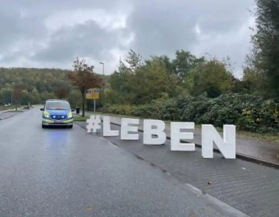 Image from Polizei NRW Warendorf: Oelde. Für den sicheren Heimweg - Sonderkontrolltag zum Thema Geschwin...