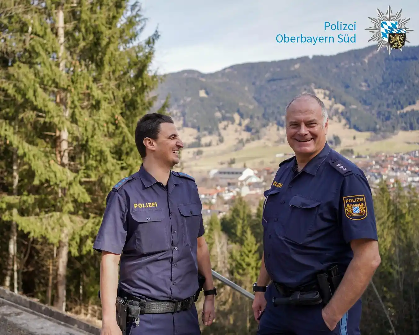 Image from Polizei Oberbayern Süd: Morgen stellen euch *Matthias und Tom* eure nächste *<a class="text-bl...