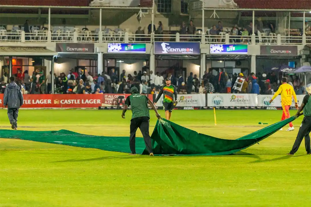Image from Yvonne Tendai Mangunda: 😥 Rain has stopped play at Harare Sports Club 🌧️ <a class="text-blu...