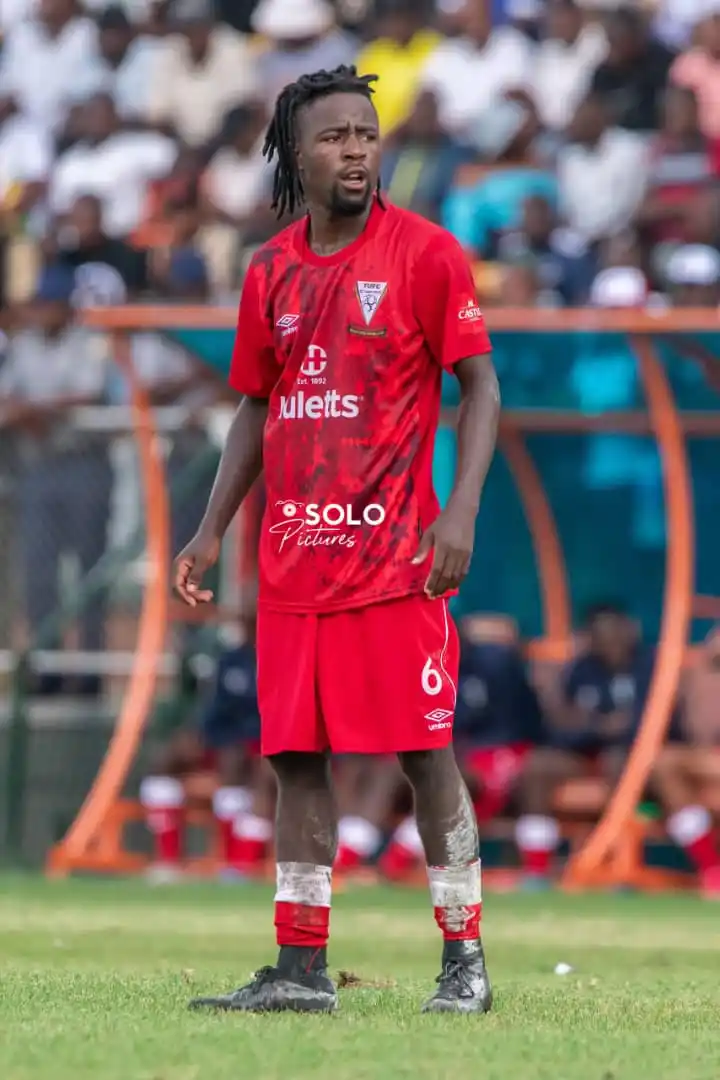 Image from ZW ZIMSPORTS CONNECT 🇿🇼: Triangle midfielder Munashe Bamara announced his arrival on the big st...