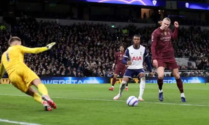 Image from ZW ZIMSPORTS CONNECT: *🏴 English Premier League Update* # AzamTV has you cover...