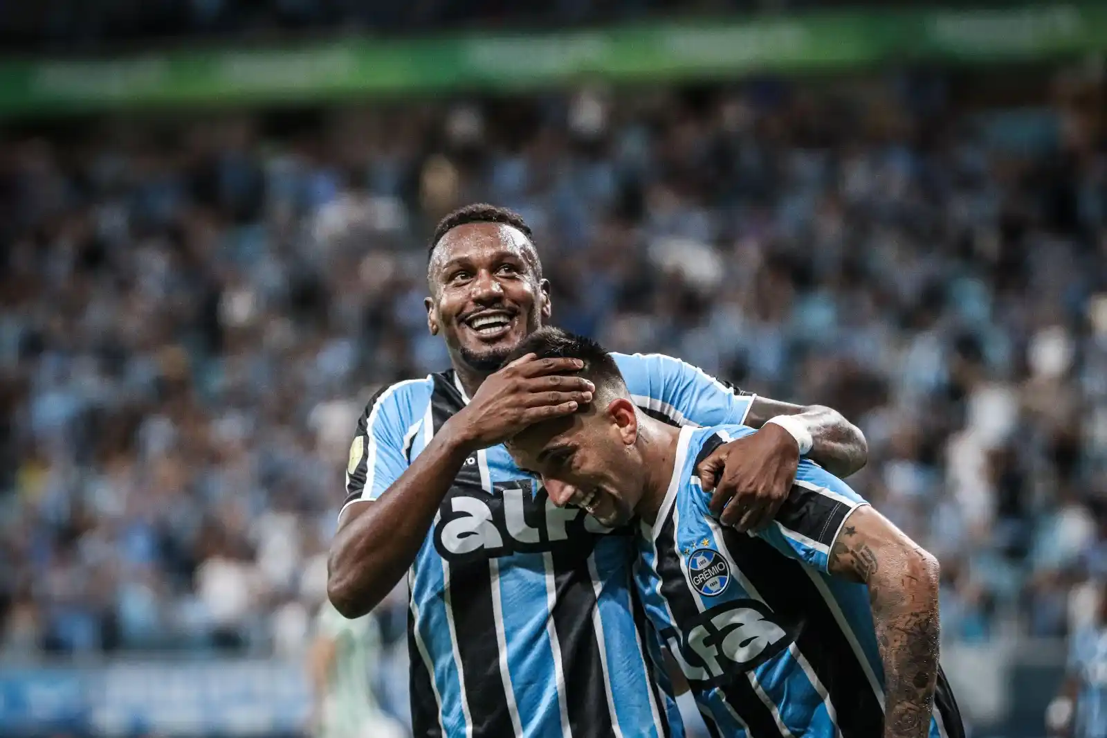 Image from 90min | Grêmio: Freguês | Será que teremos Gre-Nal na final do Gauchão? ⚫🔵⚪ O Imorta...
