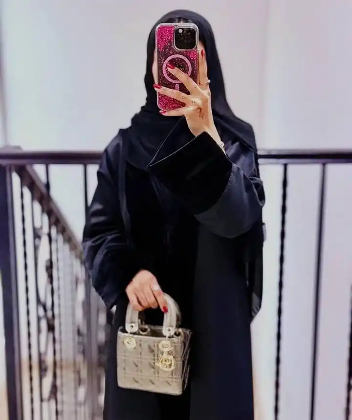 Image from 🎗 بهترین خودت باش🎗: ☆ *`ادامه بده.. دوست خوبم`*🥺💞🫀 *حتی اگر هیچکس حواسش به زانوهای خ...